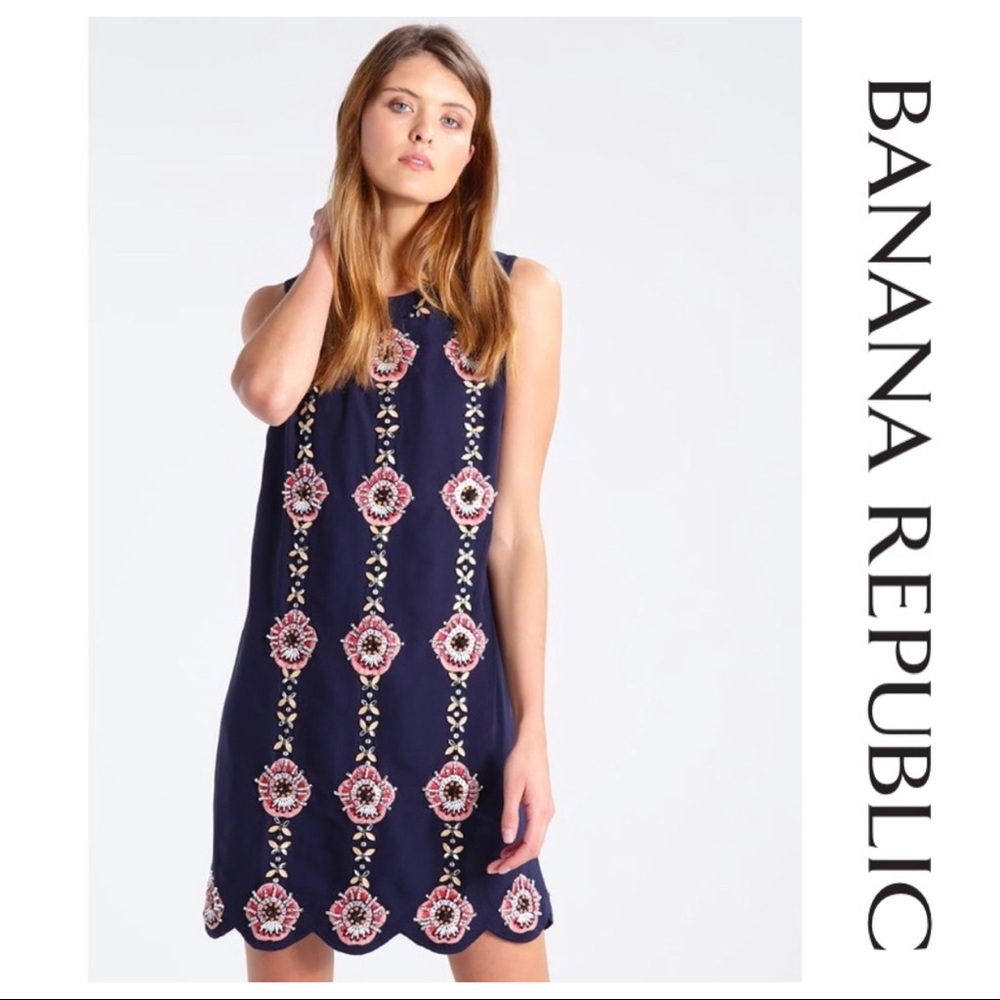 NWT Navy Sleeveless Embellished Jewel Shift Dress, Small, Banana Republic